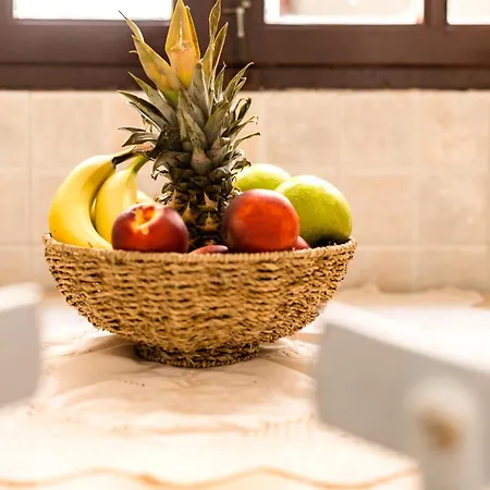 Mary's House * Líndosz